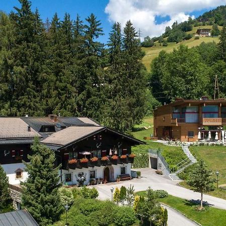 Der Erlhof Restaurant & Landhotel 젤암제 외부 사진